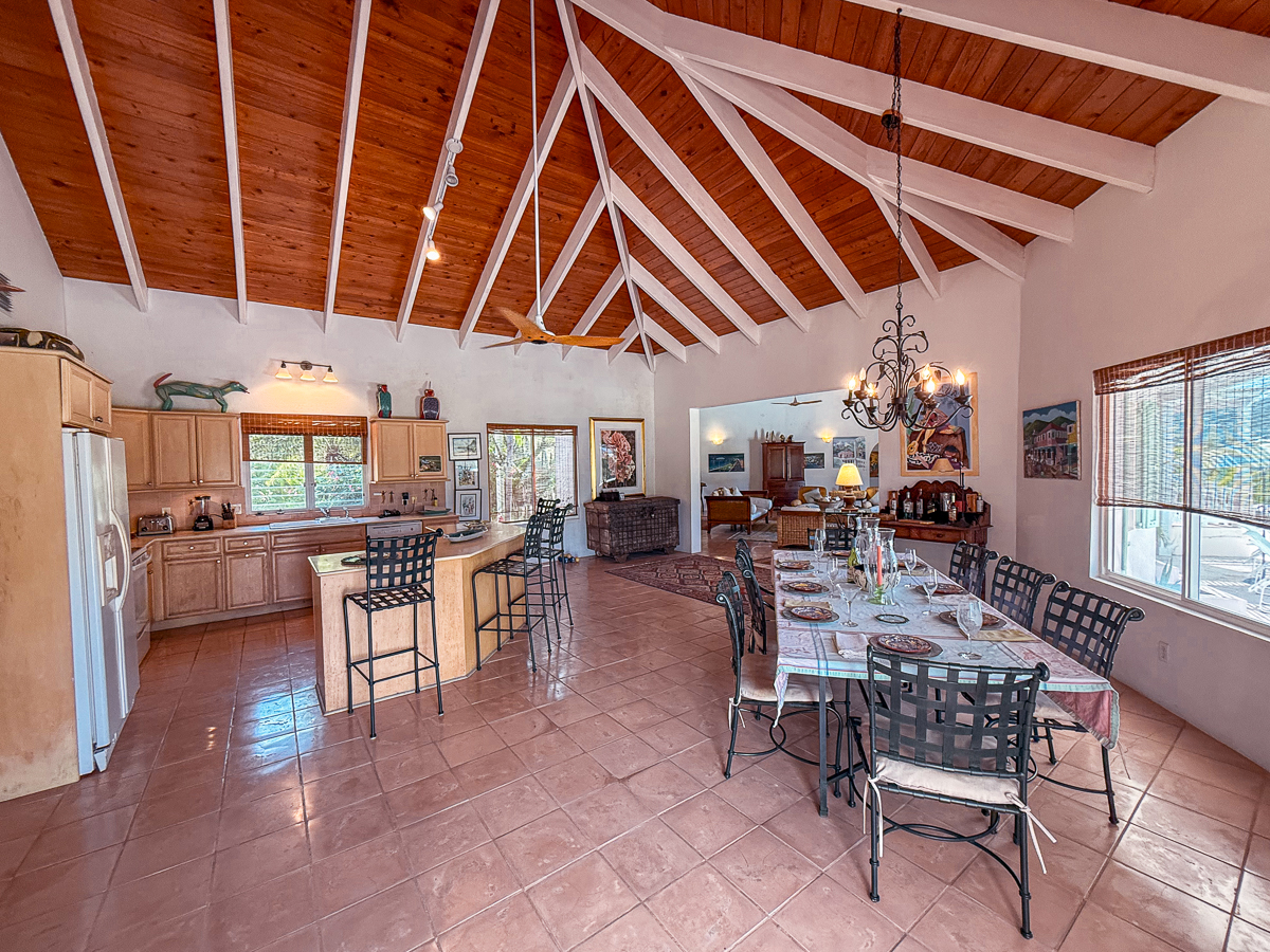 Catch A Wave Kitchen